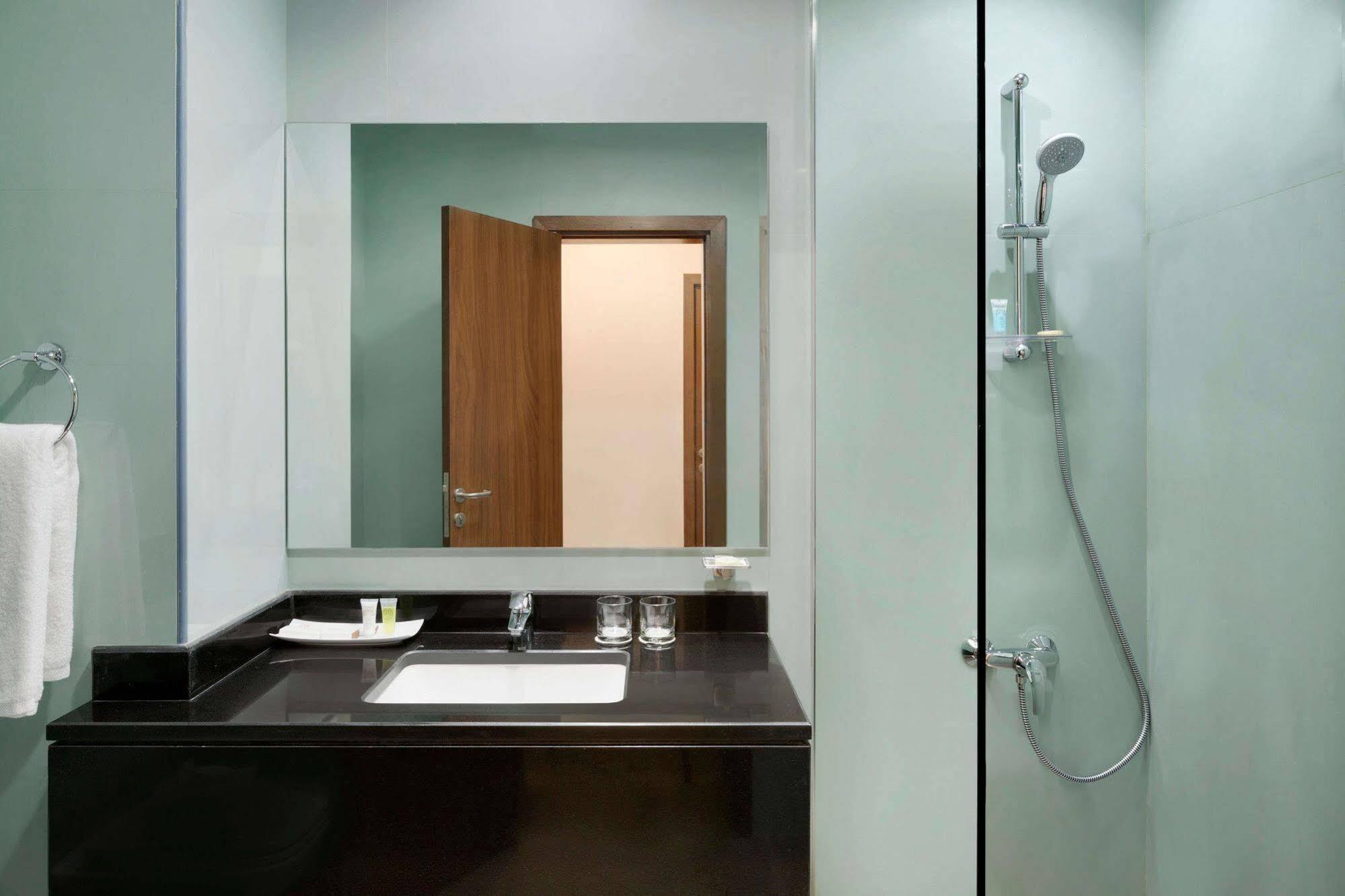 Ramada Encore Al Khobar Olaya Ngoại thất bức ảnh